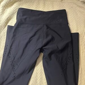 Women's Black Cropped Pants